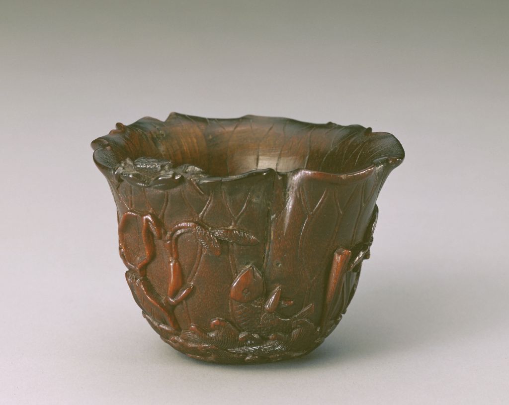 图片[1]-Rhinoceros horn carved water fish orchid lotus leaf cup-China Archive